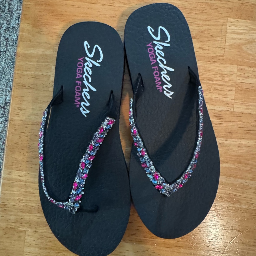 Skechers Women's Black Sandals with Pink Accents
